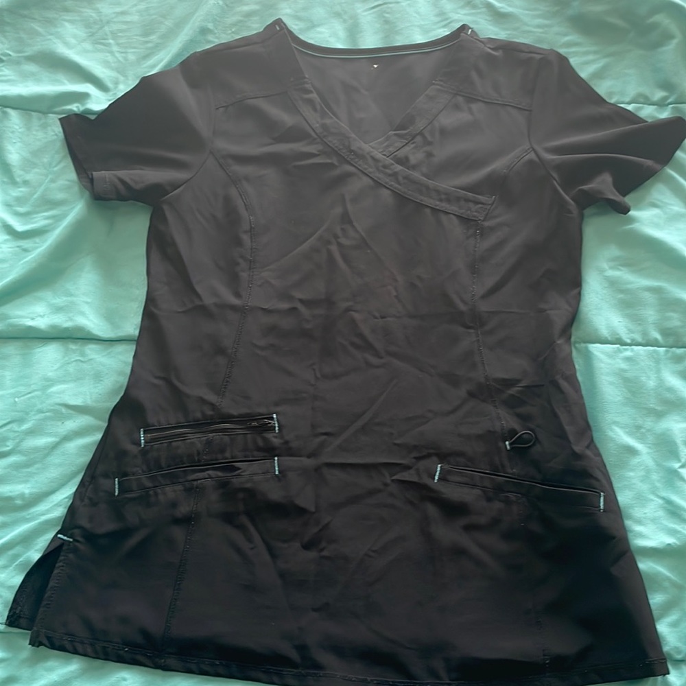 Black XS Scrubstar scrub top